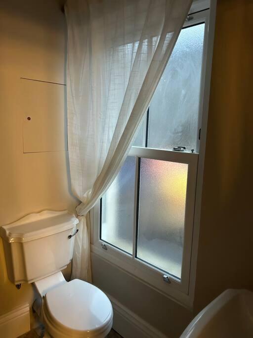 Patrick Street Townhouse Apartment Cork Exterior photo